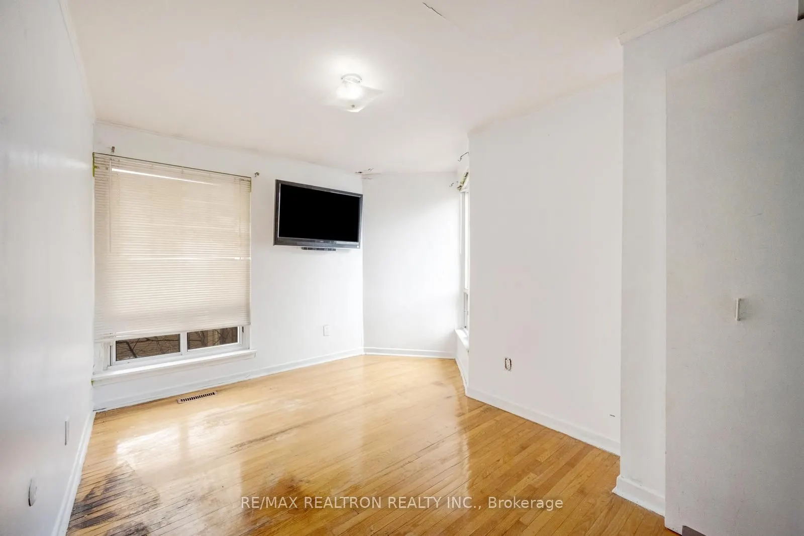 250 John Garland Boulevard #106