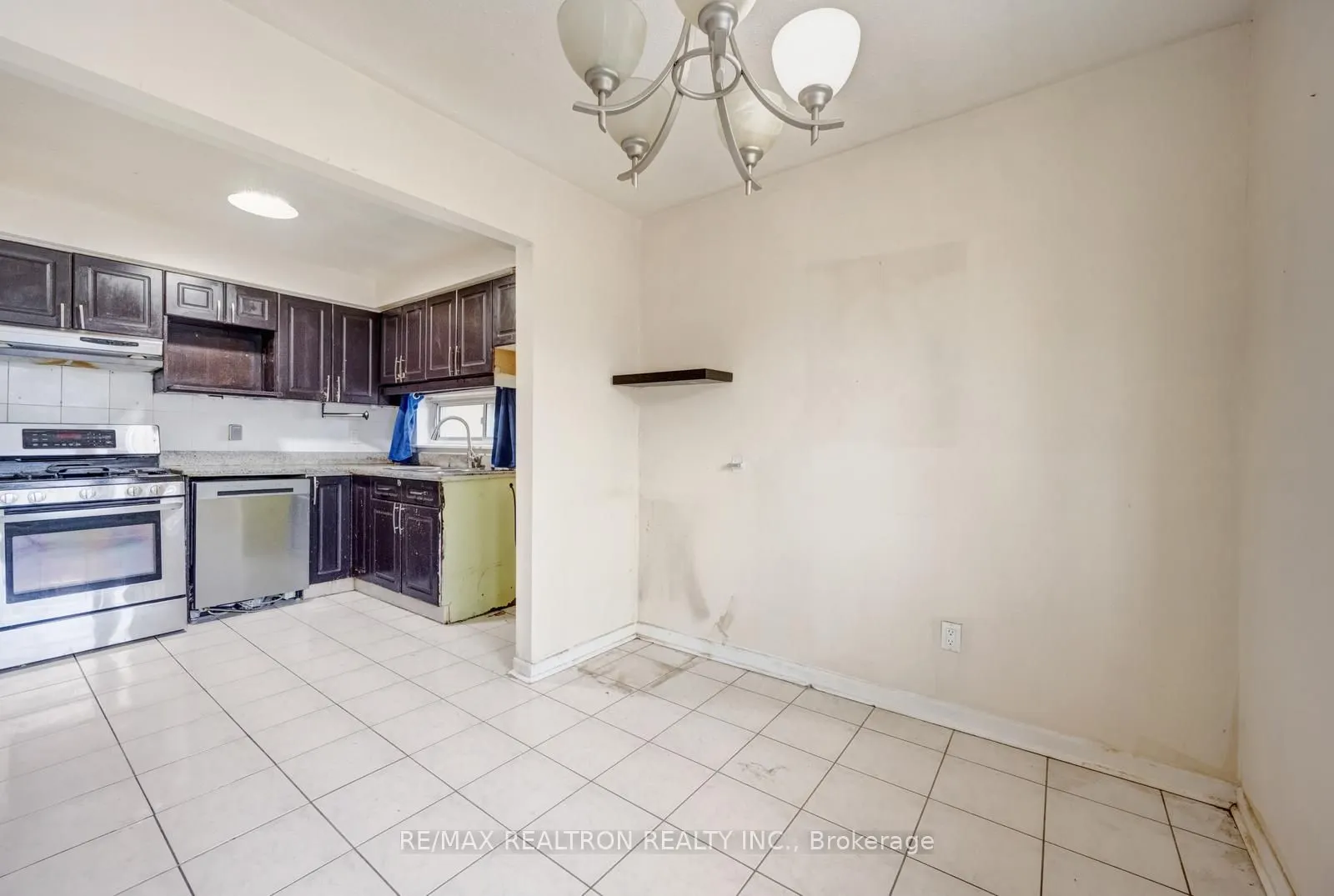 250 John Garland Boulevard #106