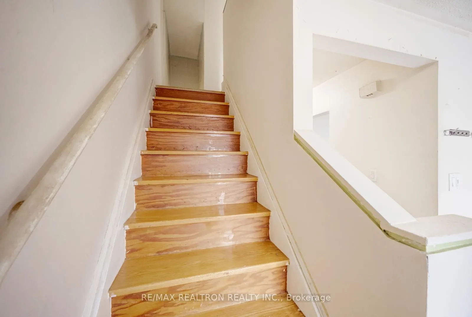 250 John Garland Boulevard #106