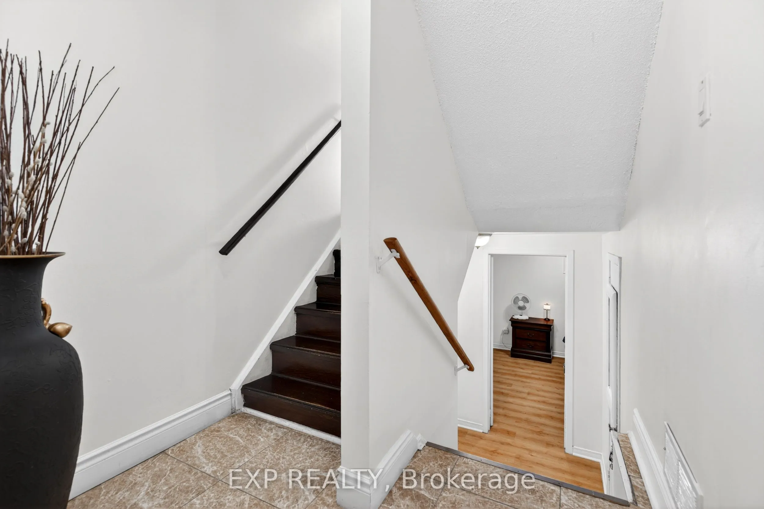 88 English Street