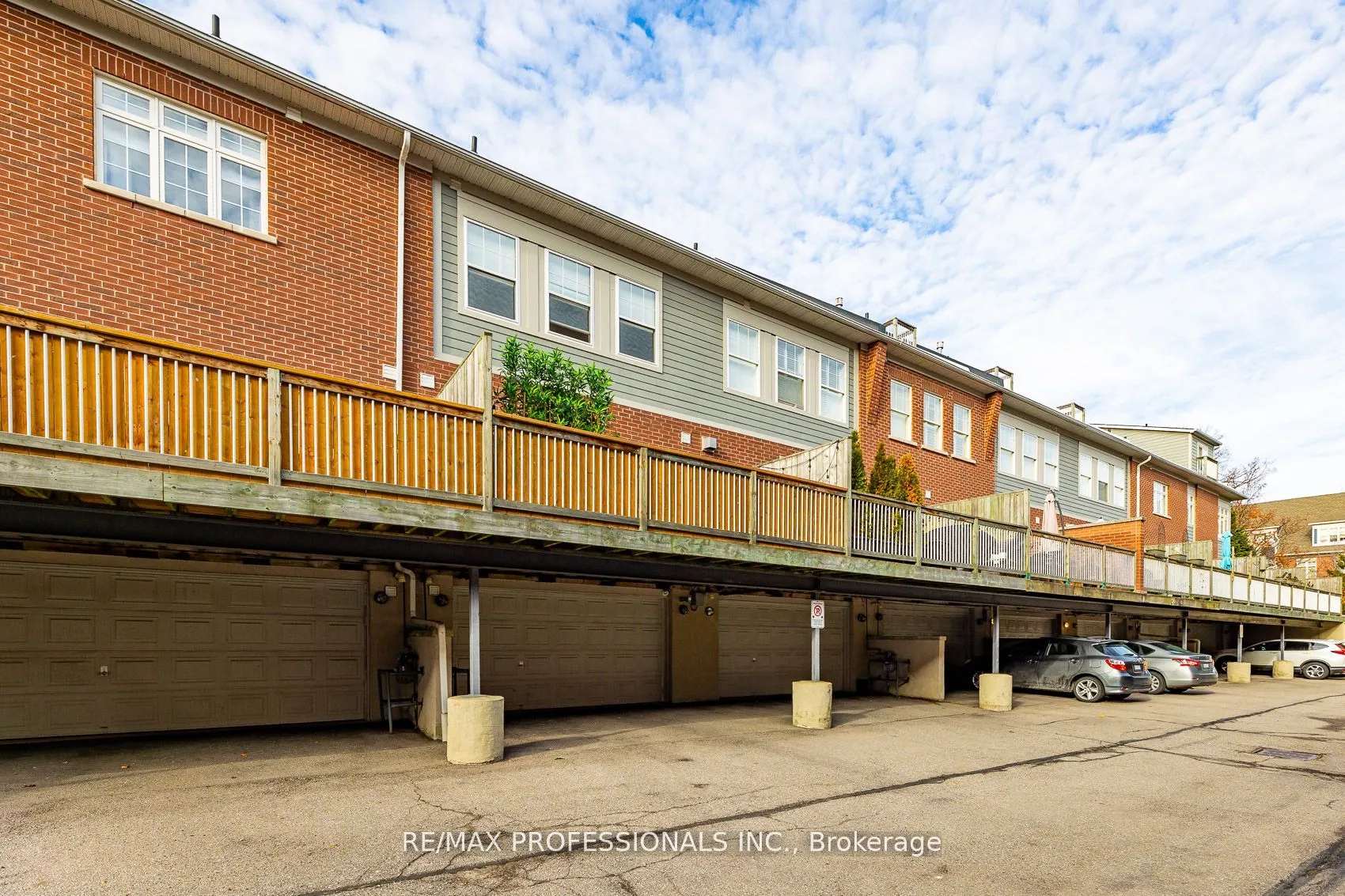 13 Compass Way #13