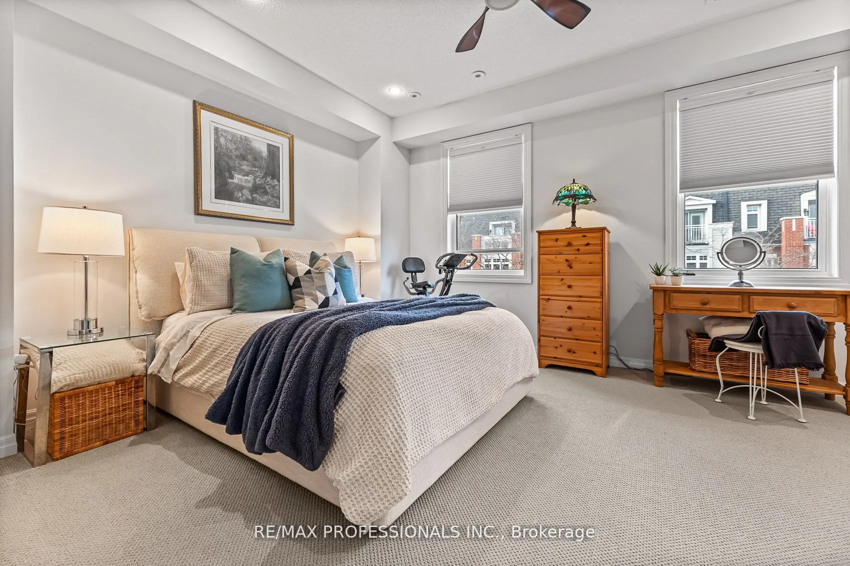 13 Compass Way #13