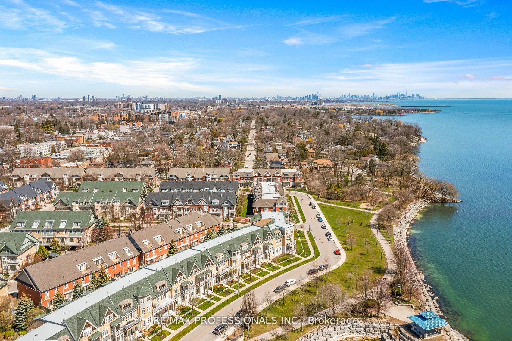 13 Compass Way #13