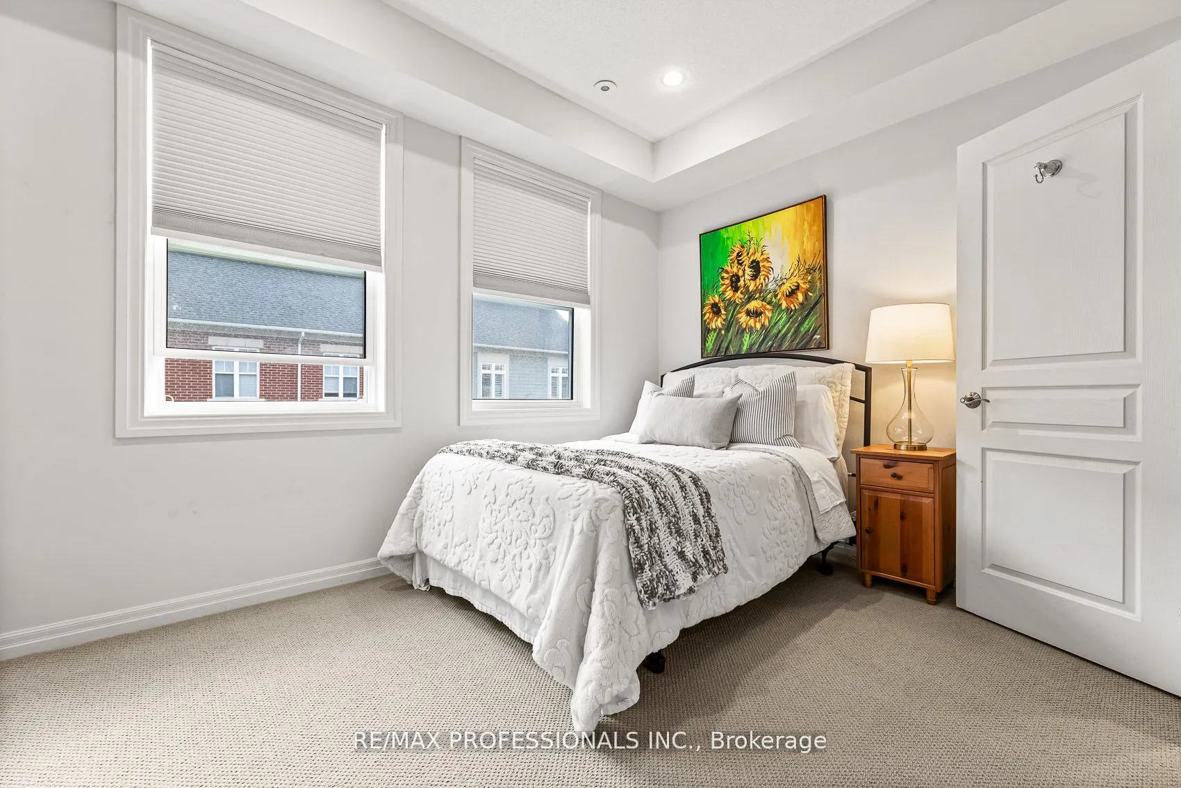 13 Compass Way #13