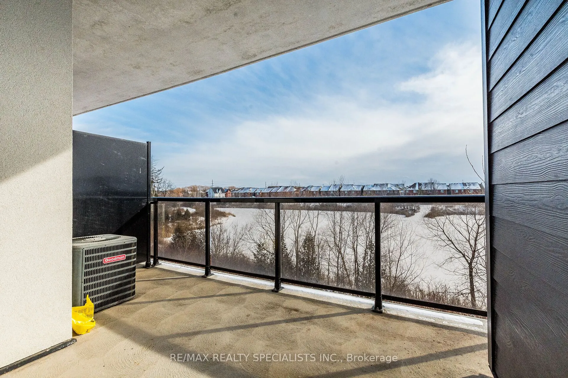 640 Sauve Street #221