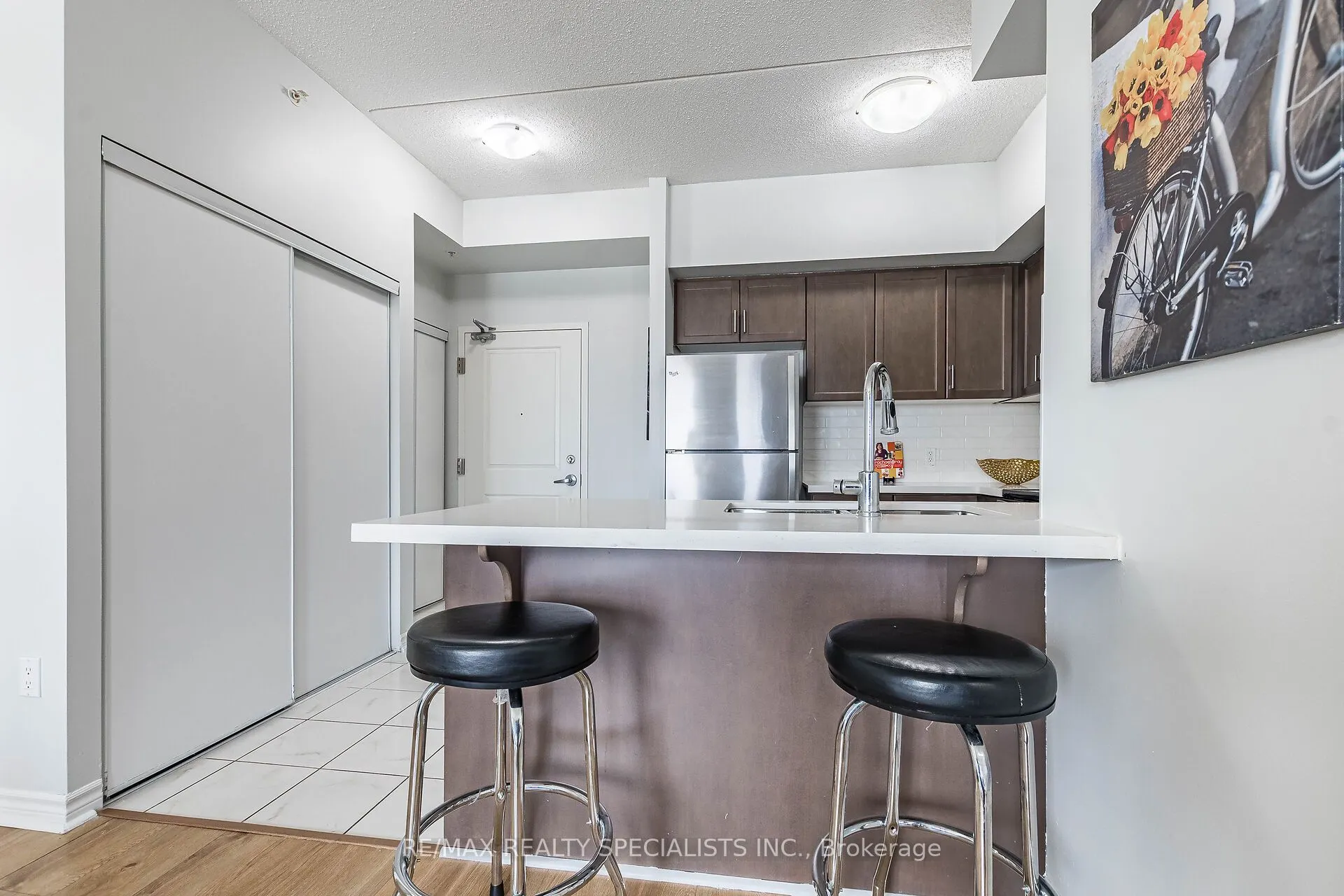 640 Sauve Street #221