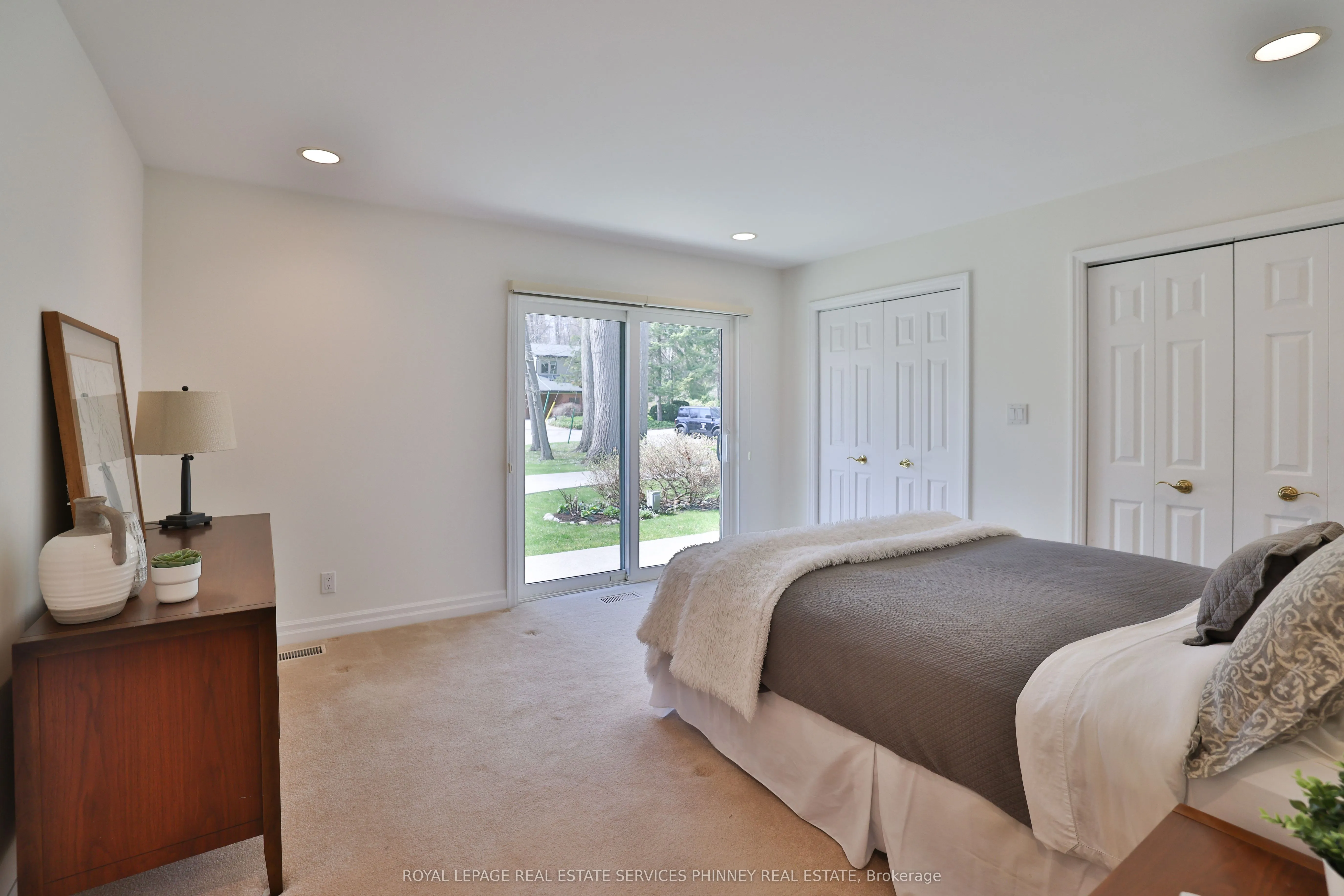 1066 Stockwell Avenue