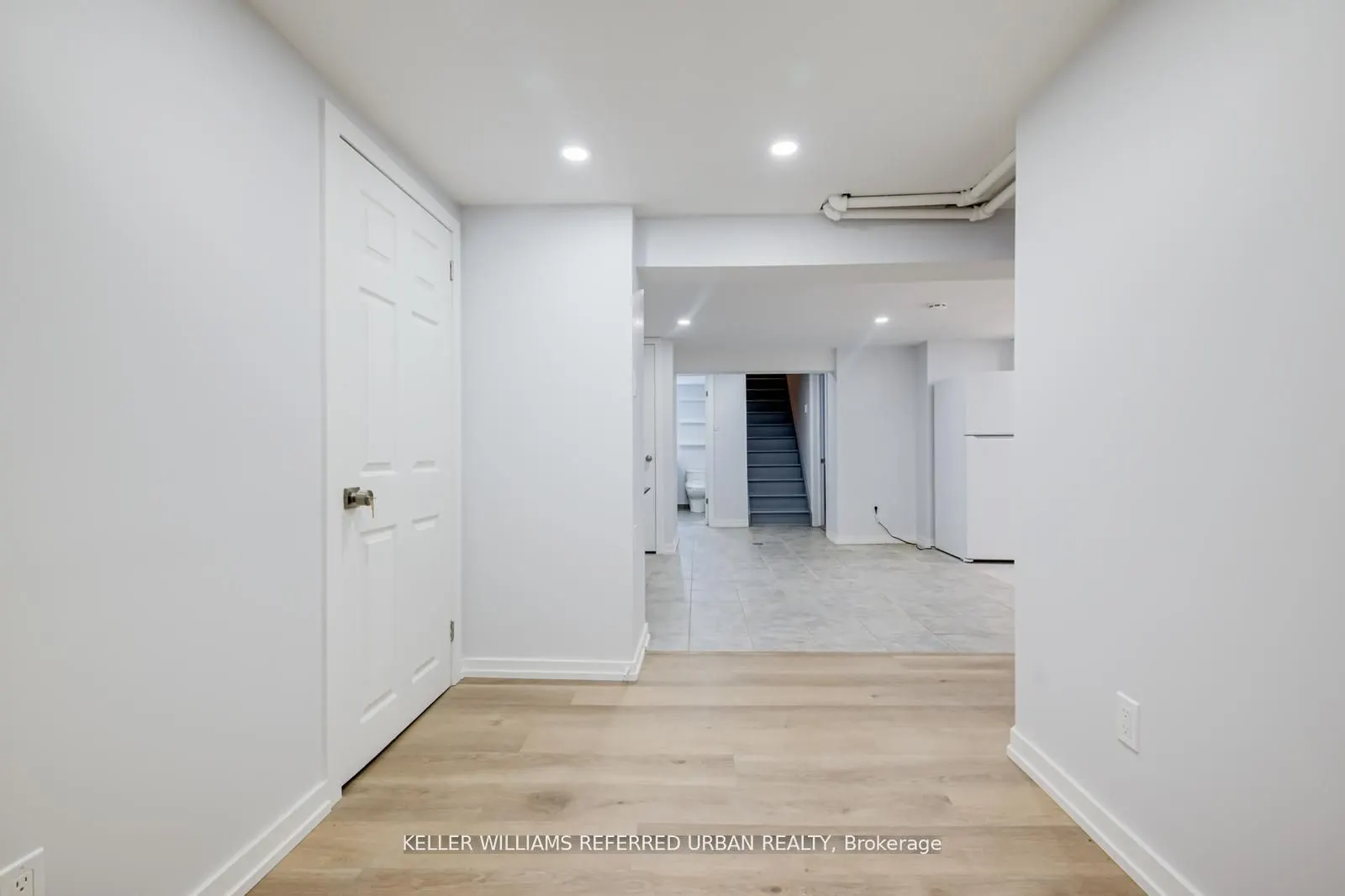 2556 Lake Shore Boulevard W #Lower