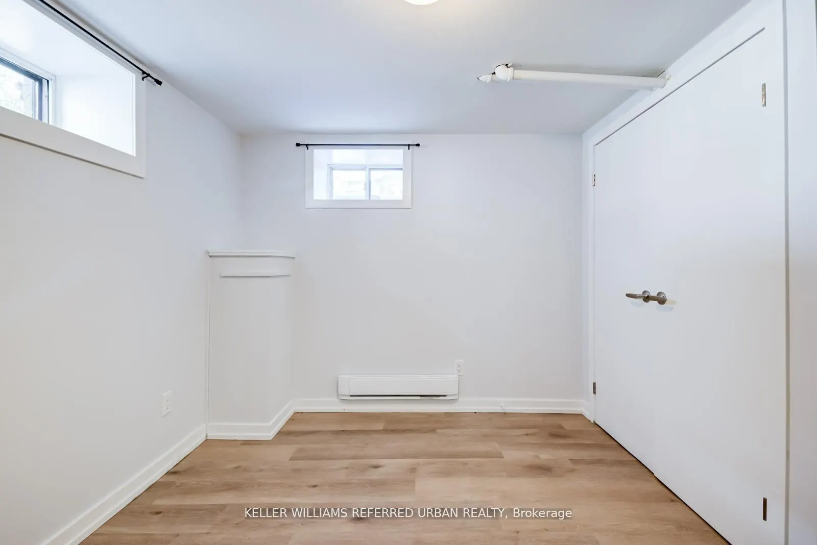2556 Lake Shore Boulevard W #Lower