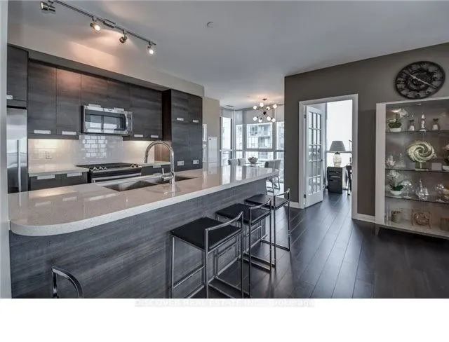 55 Eglinton Avenue W #2402