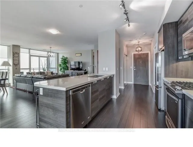 55 Eglinton Avenue W #2402
