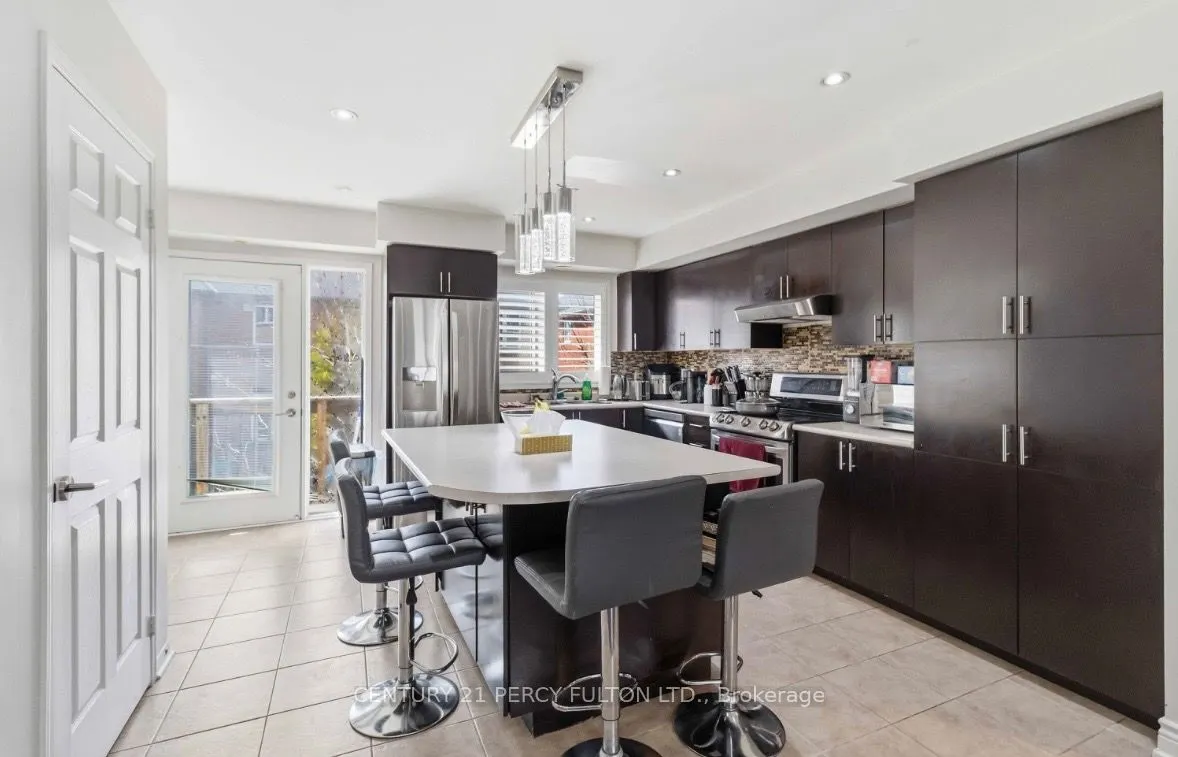 3050 Erin Centre Boulevard #67