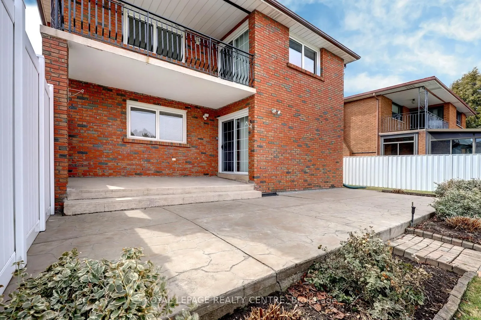 2405 Rosemary Drive