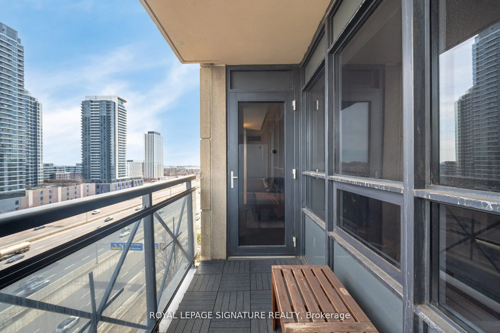 2 Eva Road E #926
