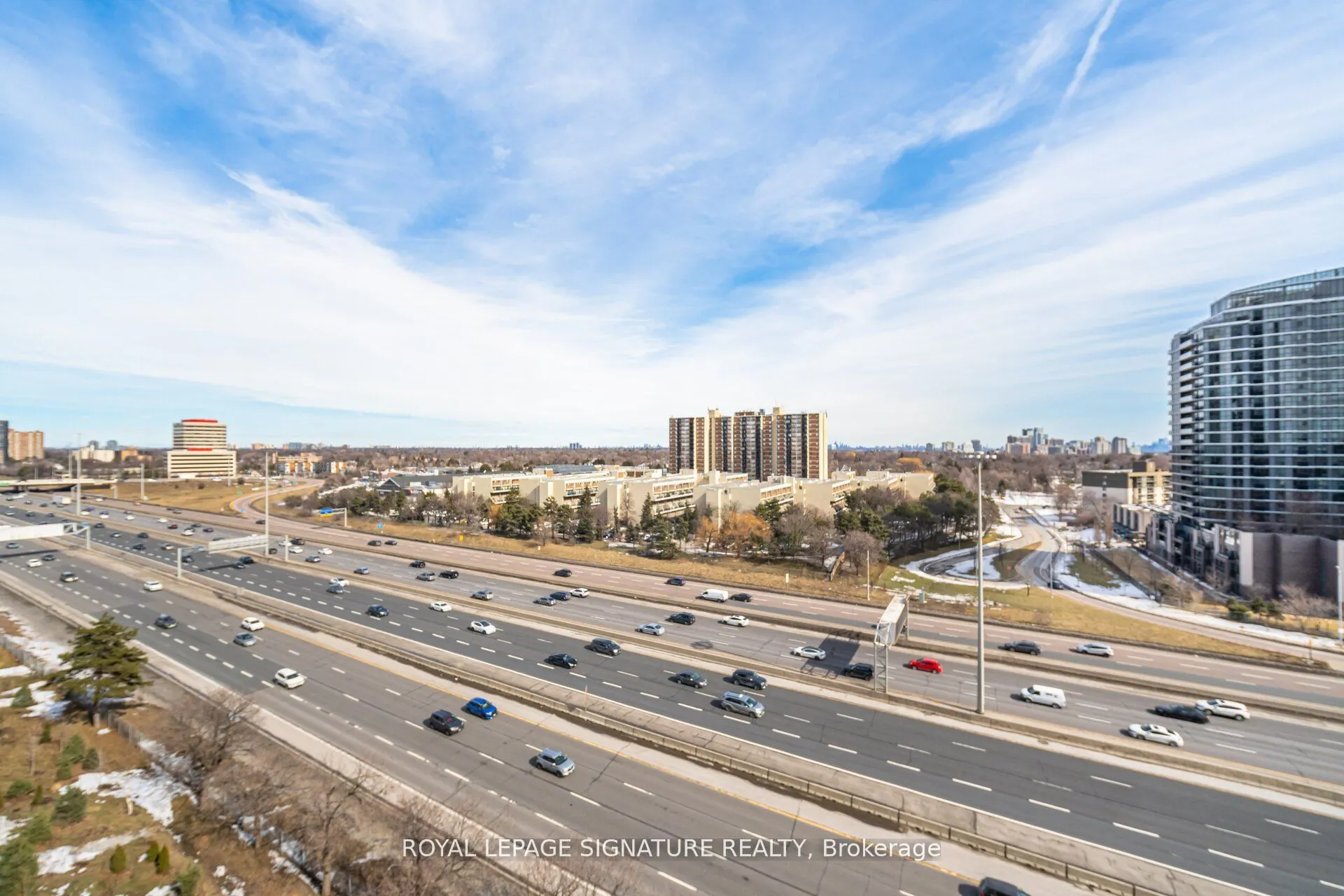 2 Eva Road E #926