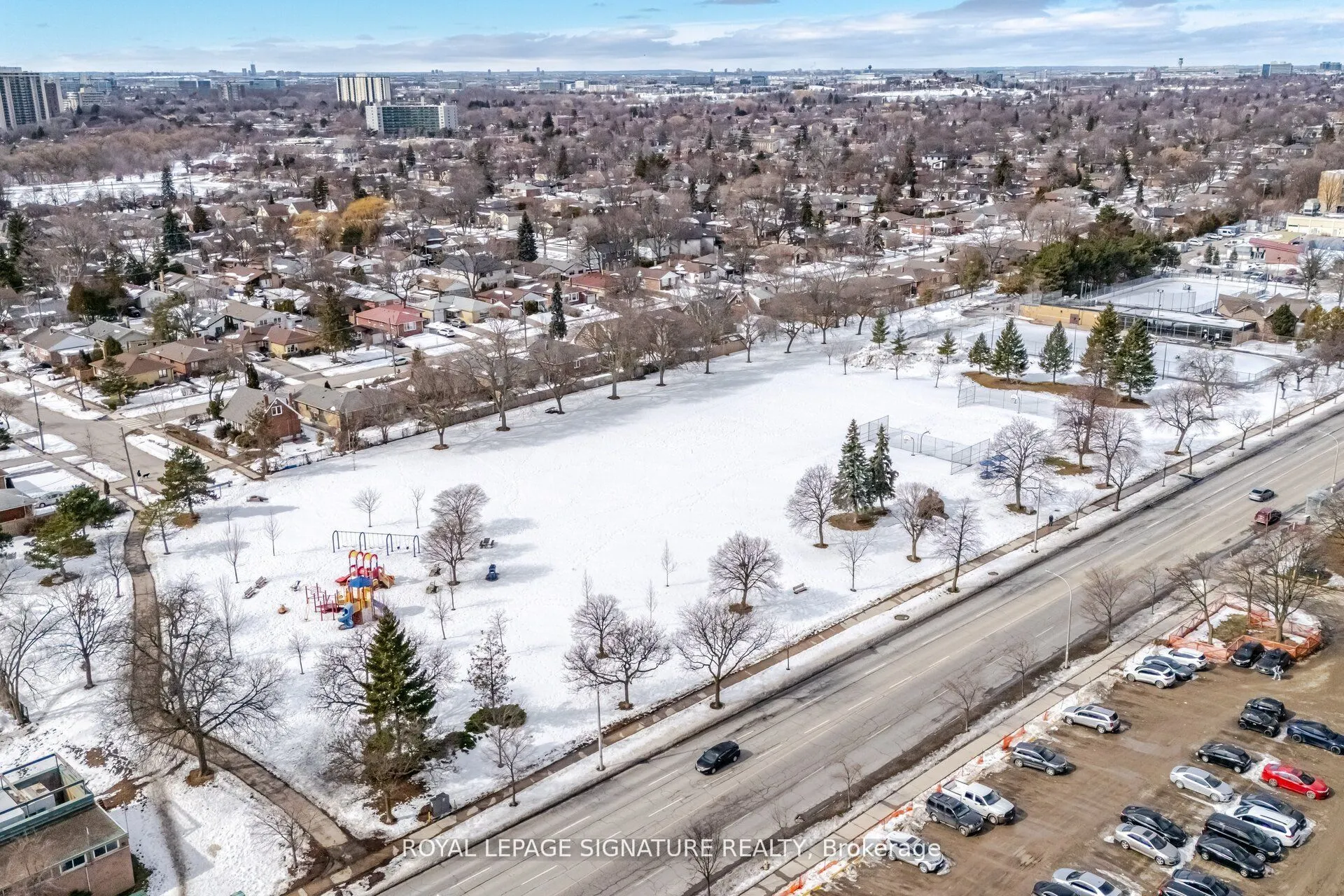 2 Eva Road E #926