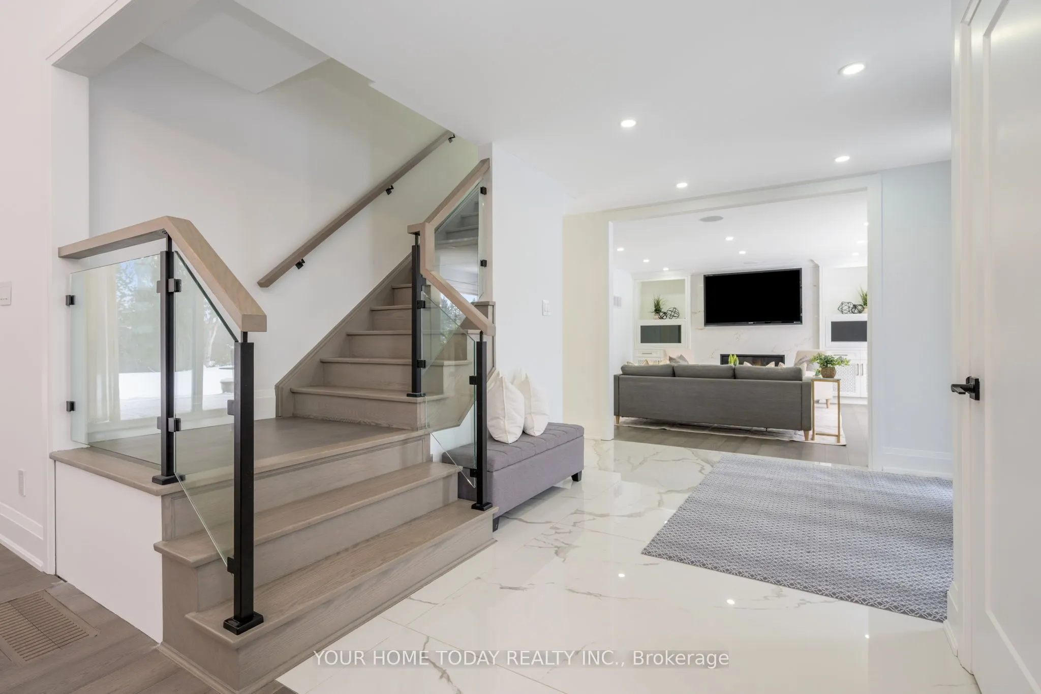 27 Chantelay Crescent