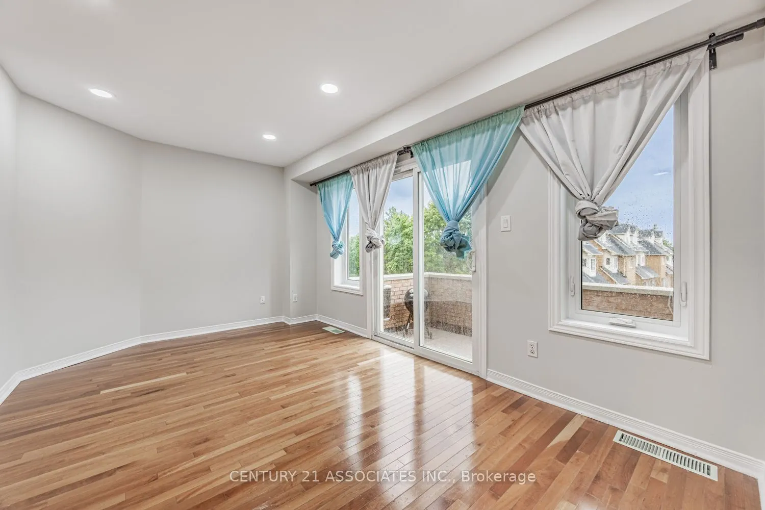 60 Barondale Drive #256