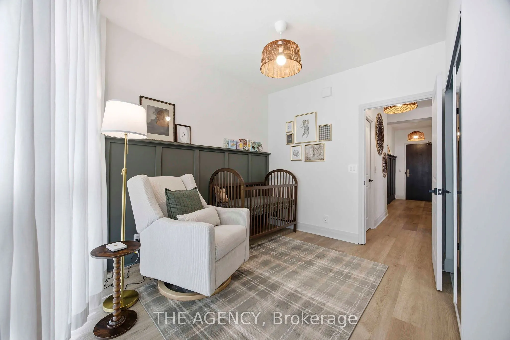 1185 The Queensway #1104