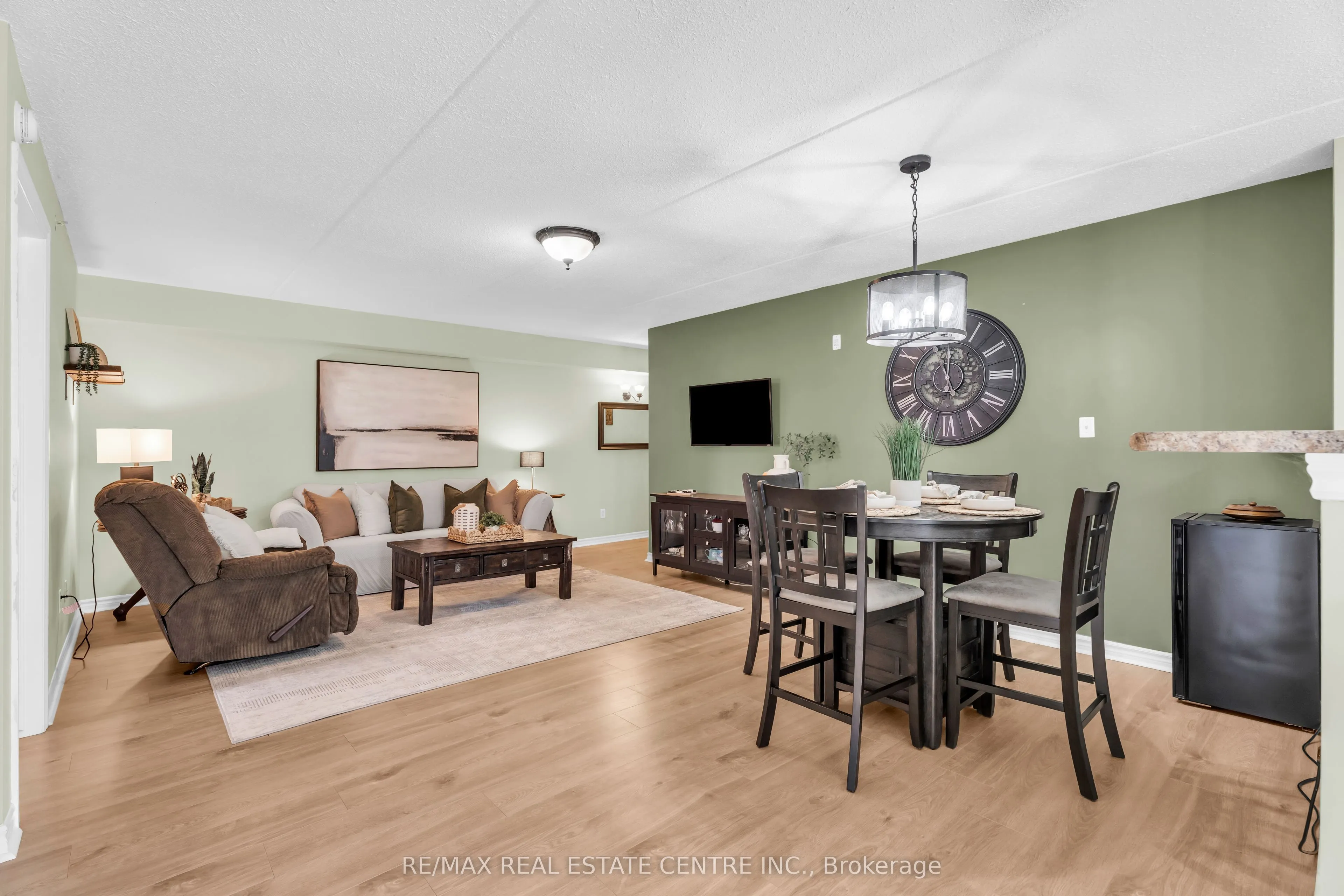 1479 Maple Avenue #102