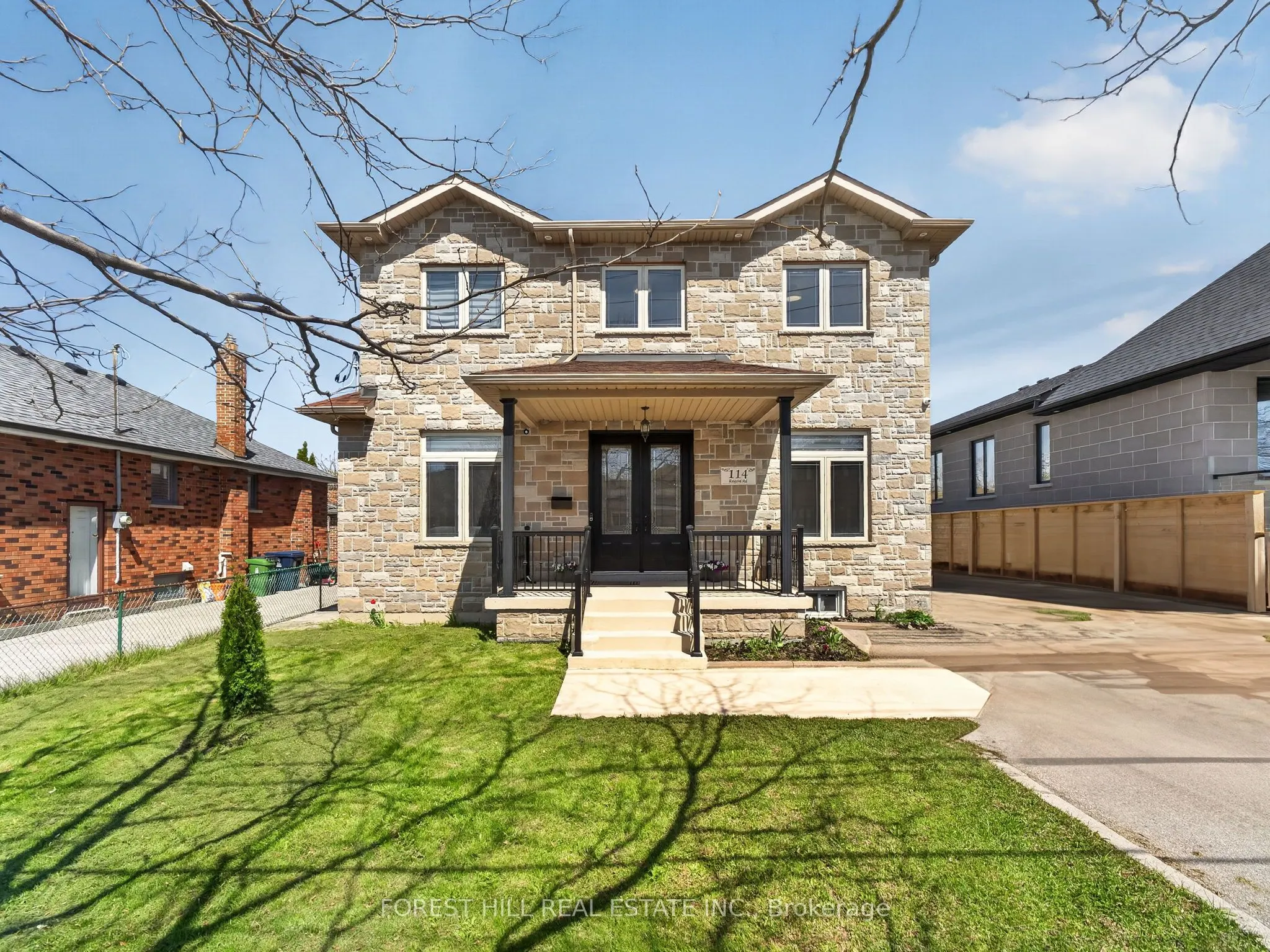 114 Regent Road