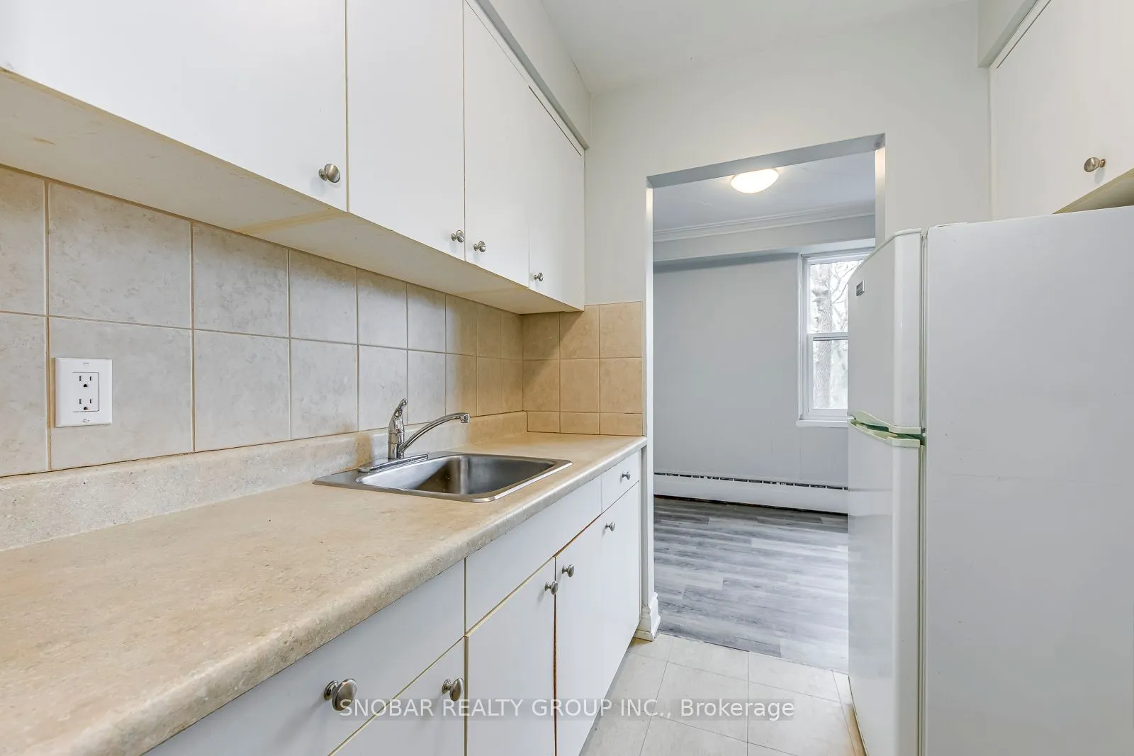 17 Station Road ##11