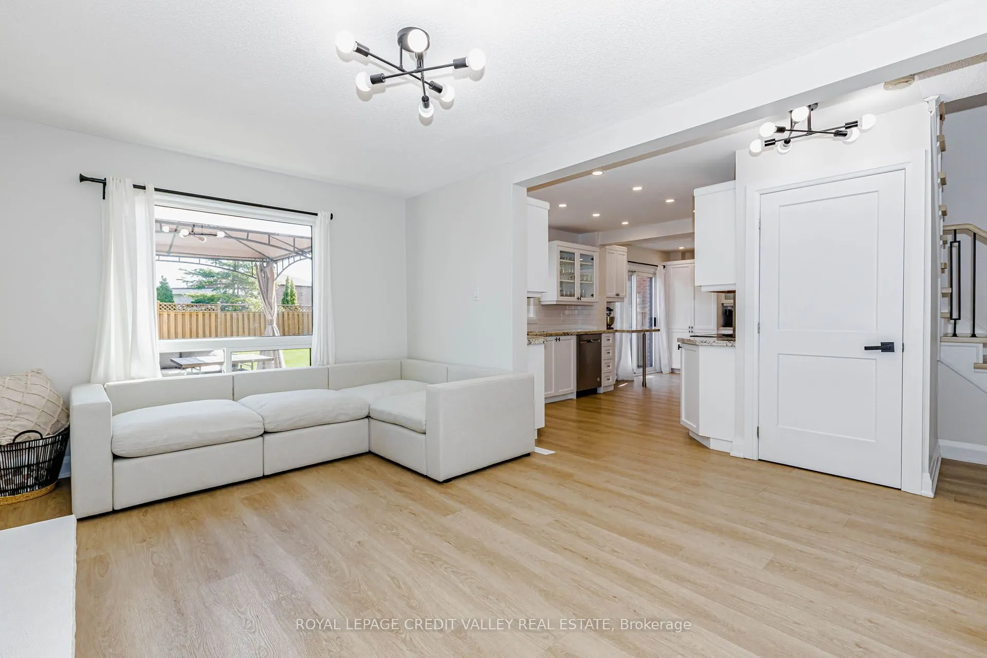 85 Derose Avenue