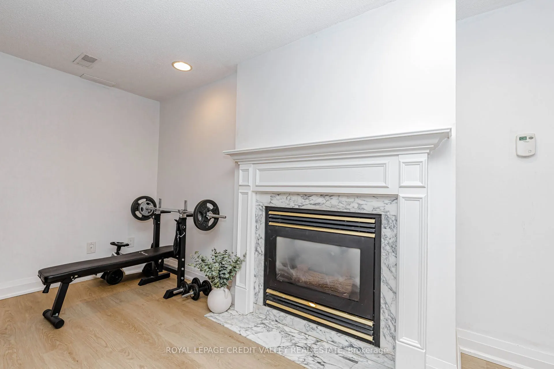 85 Derose Avenue