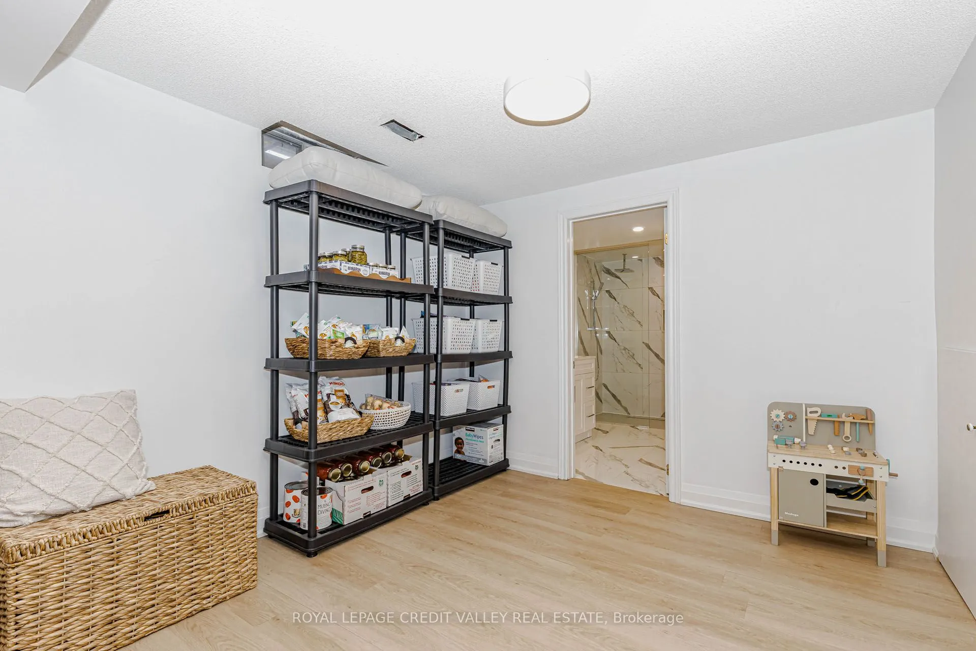 85 Derose Avenue