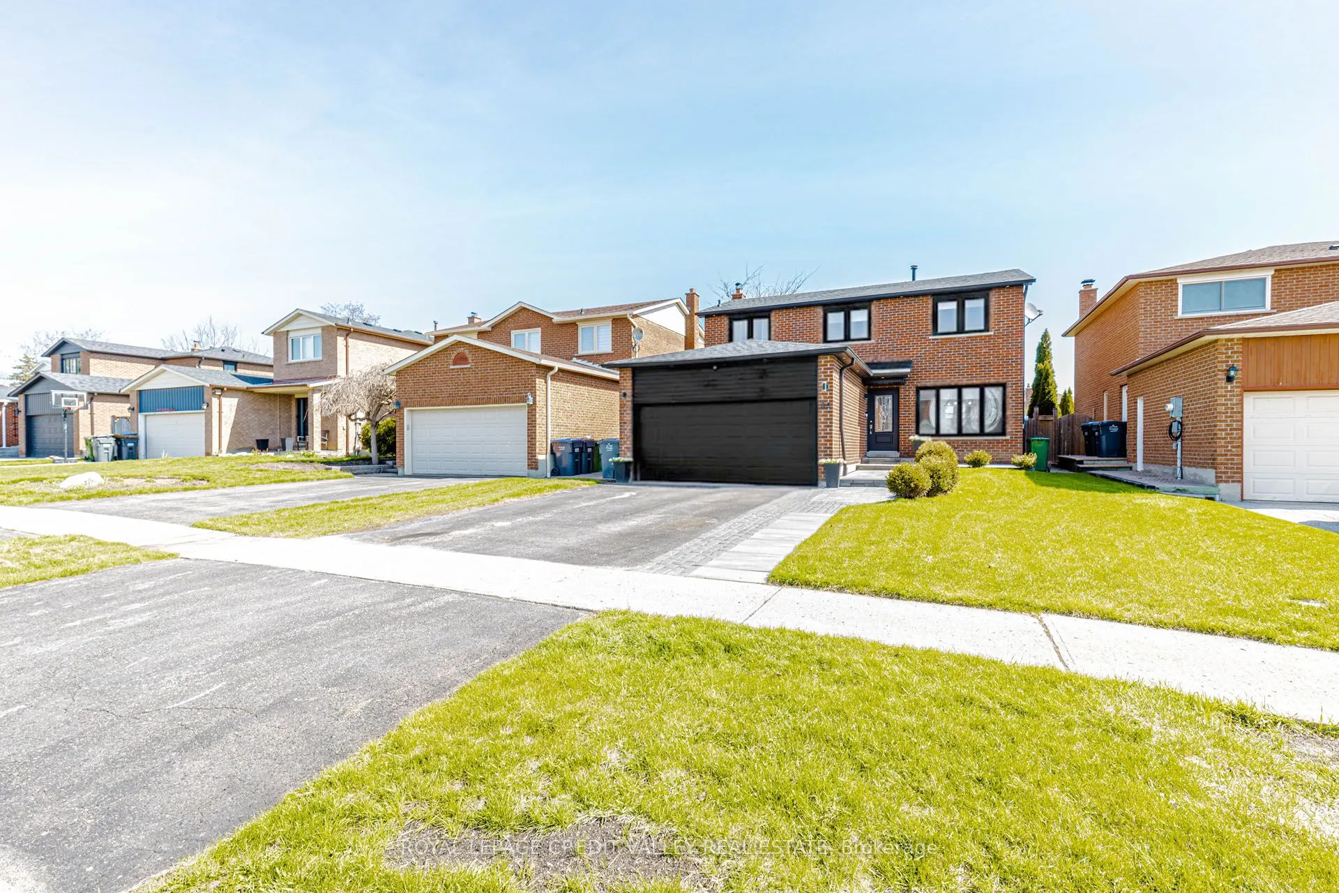 85 Derose Avenue