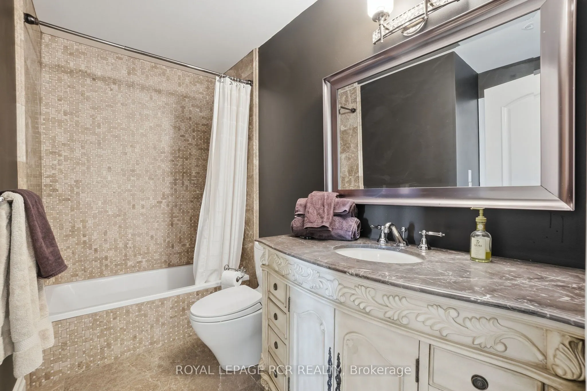7 Proctor Avenue