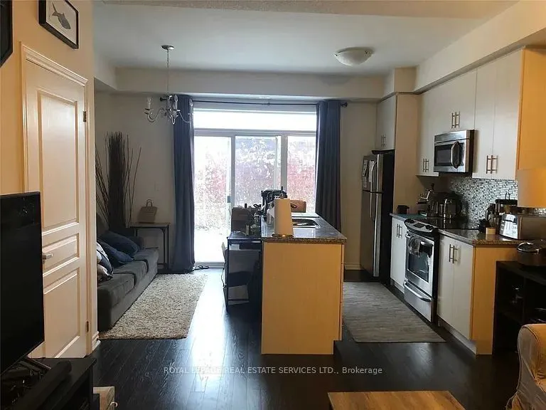 636 Evans Avenue #47