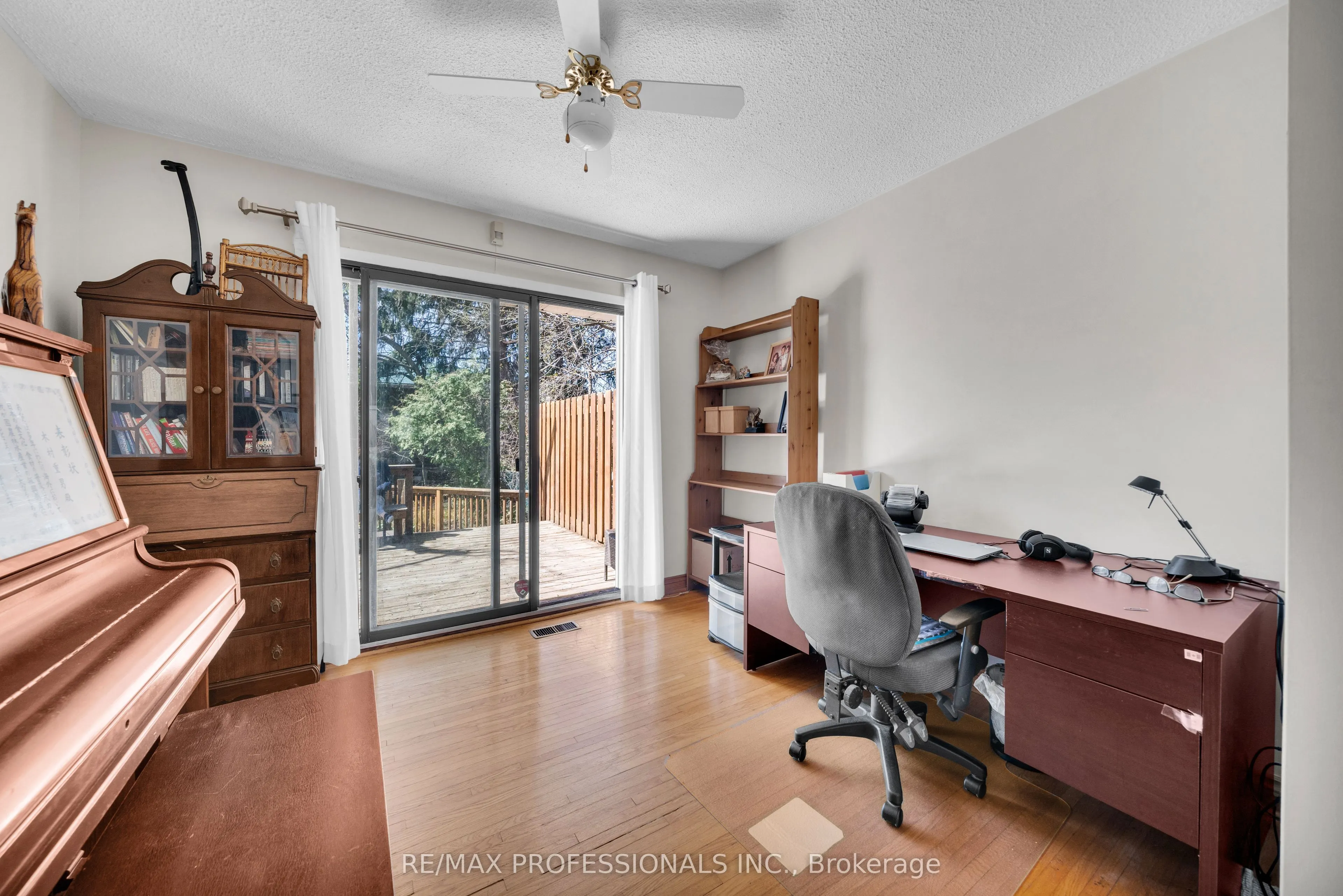 508 Vanessa Crescent