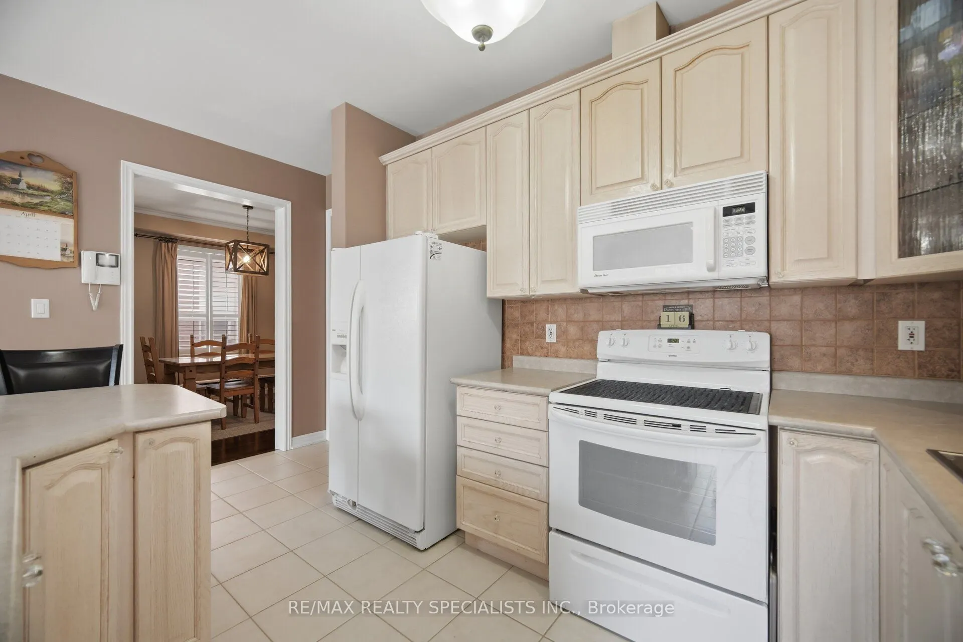 187 Cooke Crescent