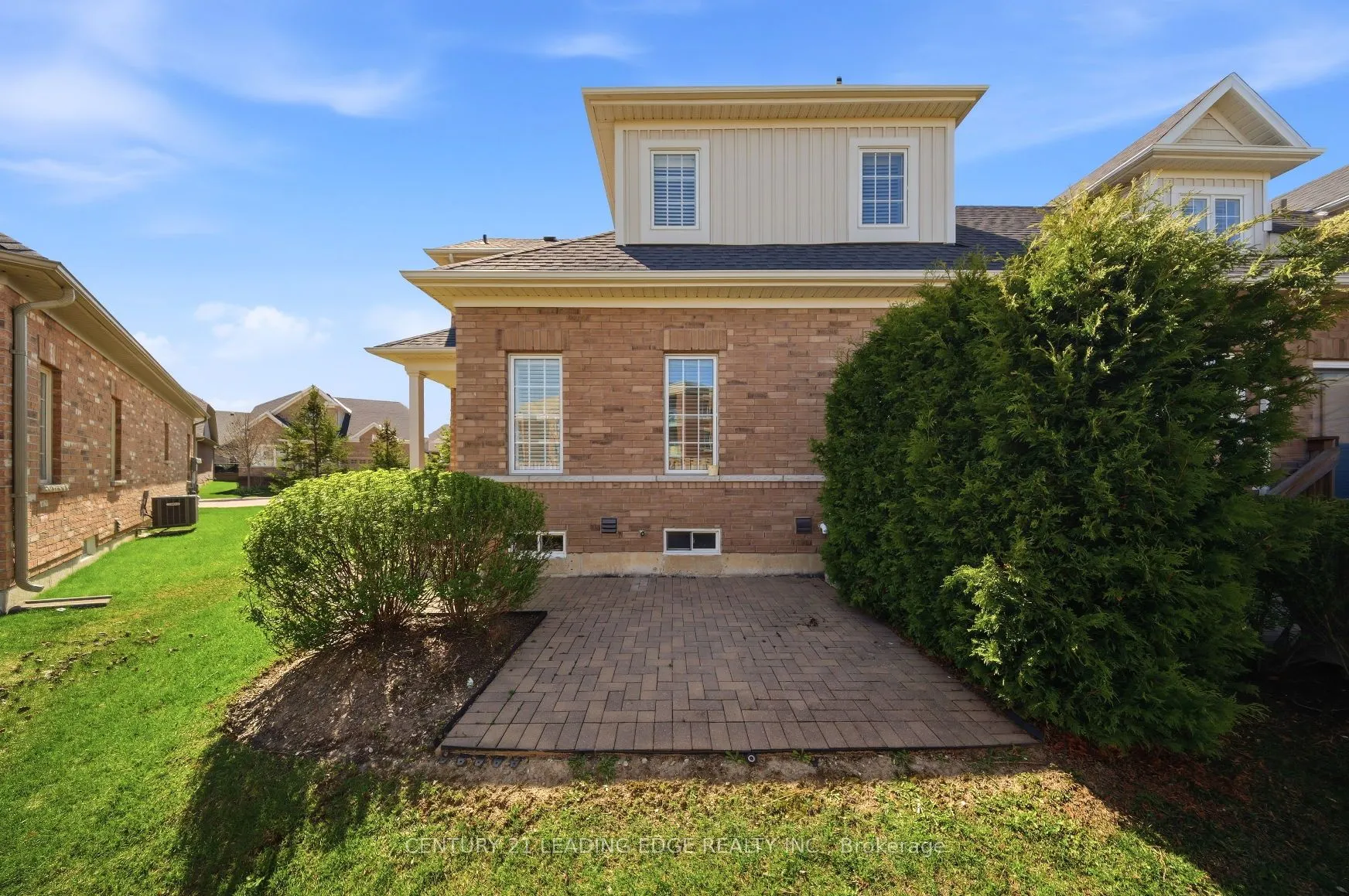 35 Lobelia Street #4