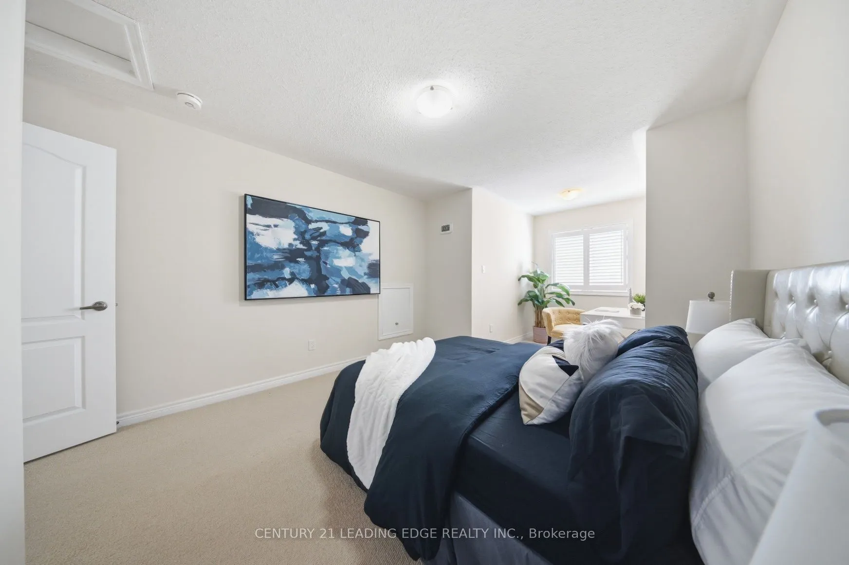 35 Lobelia Street #4