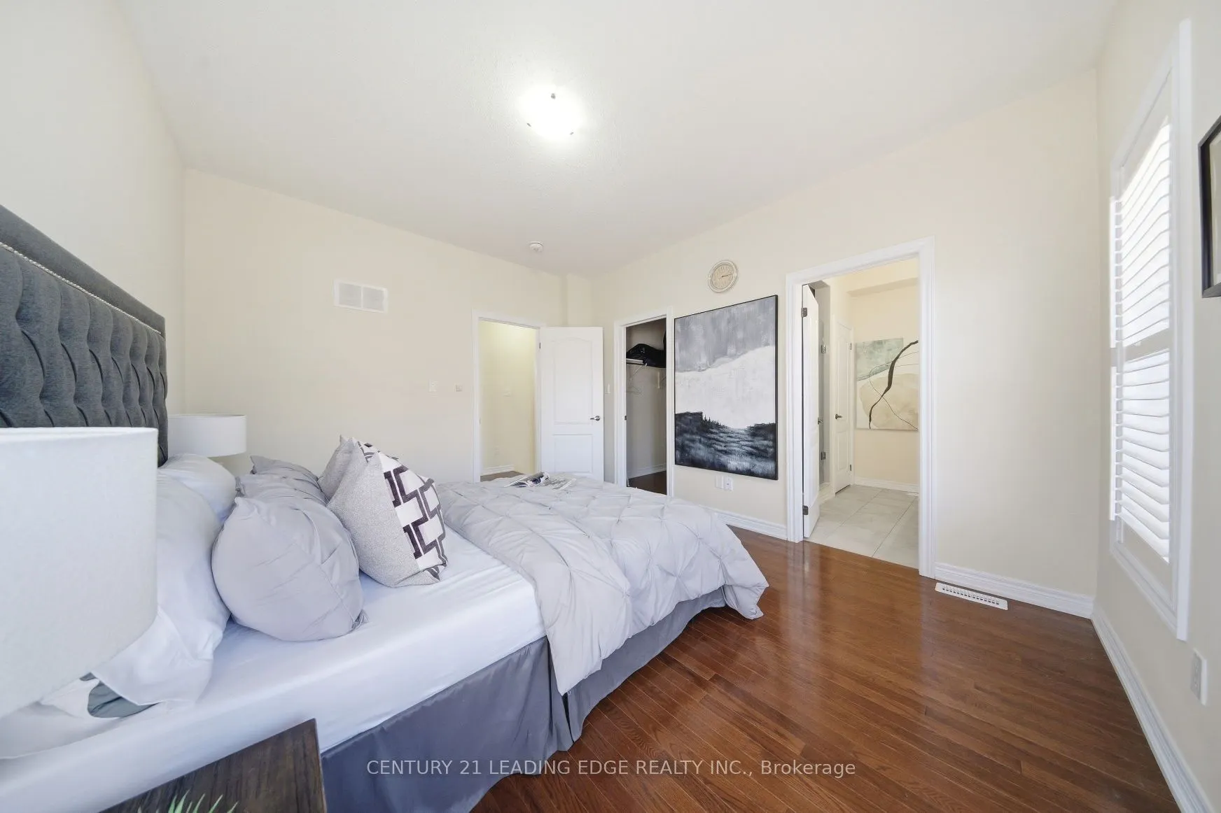 35 Lobelia Street #4