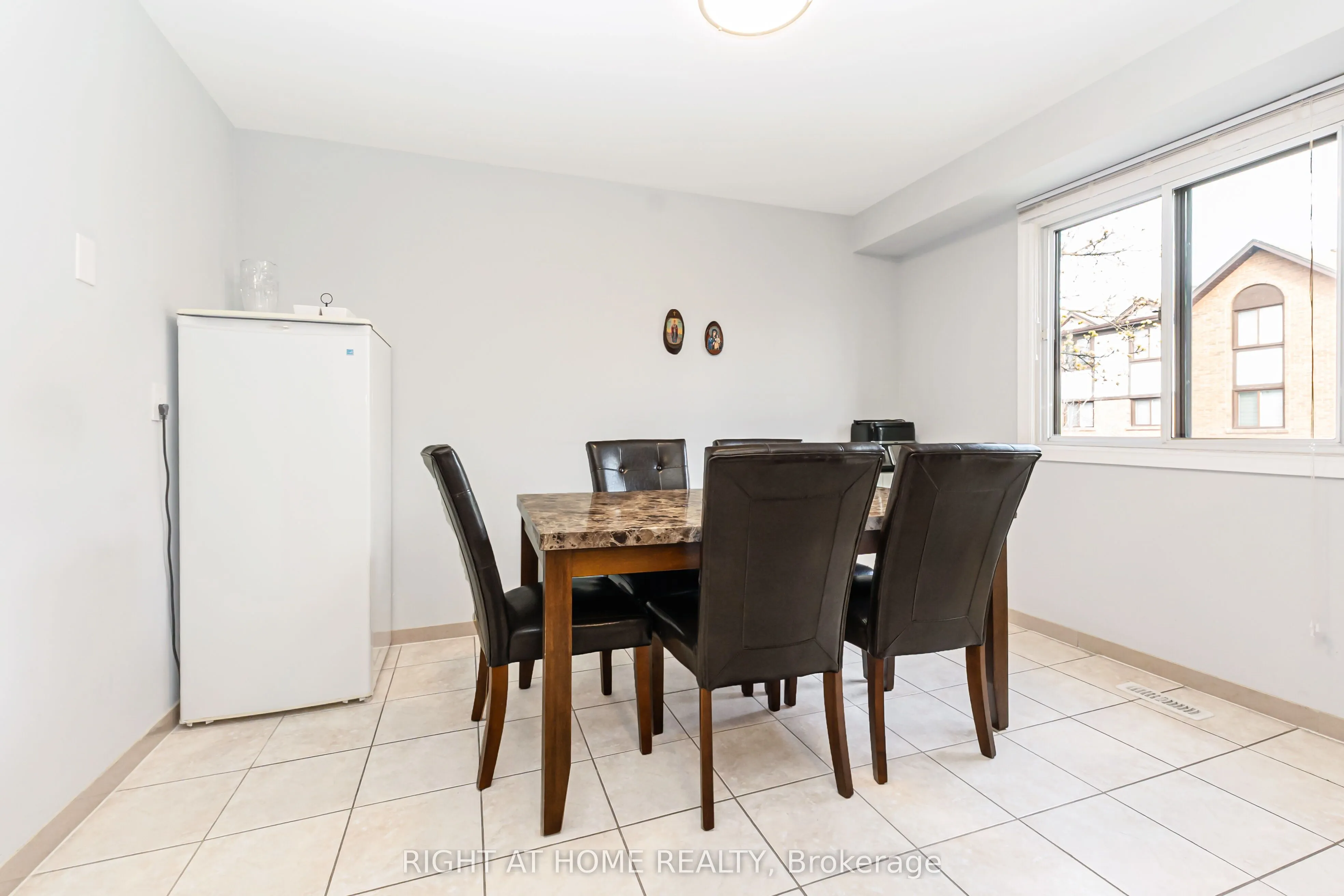 4165 Fieldgate Drive #9