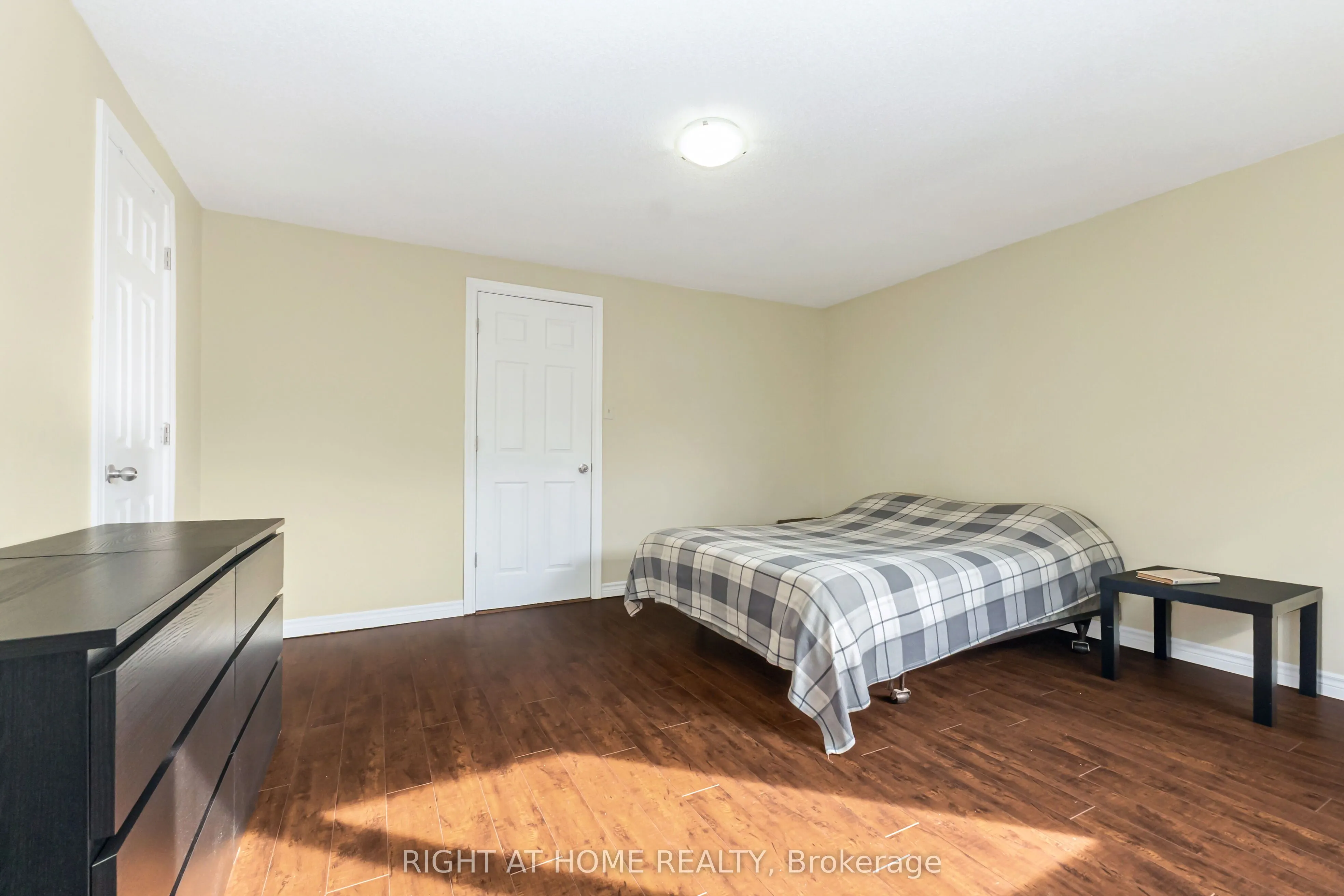 4165 Fieldgate Drive #9