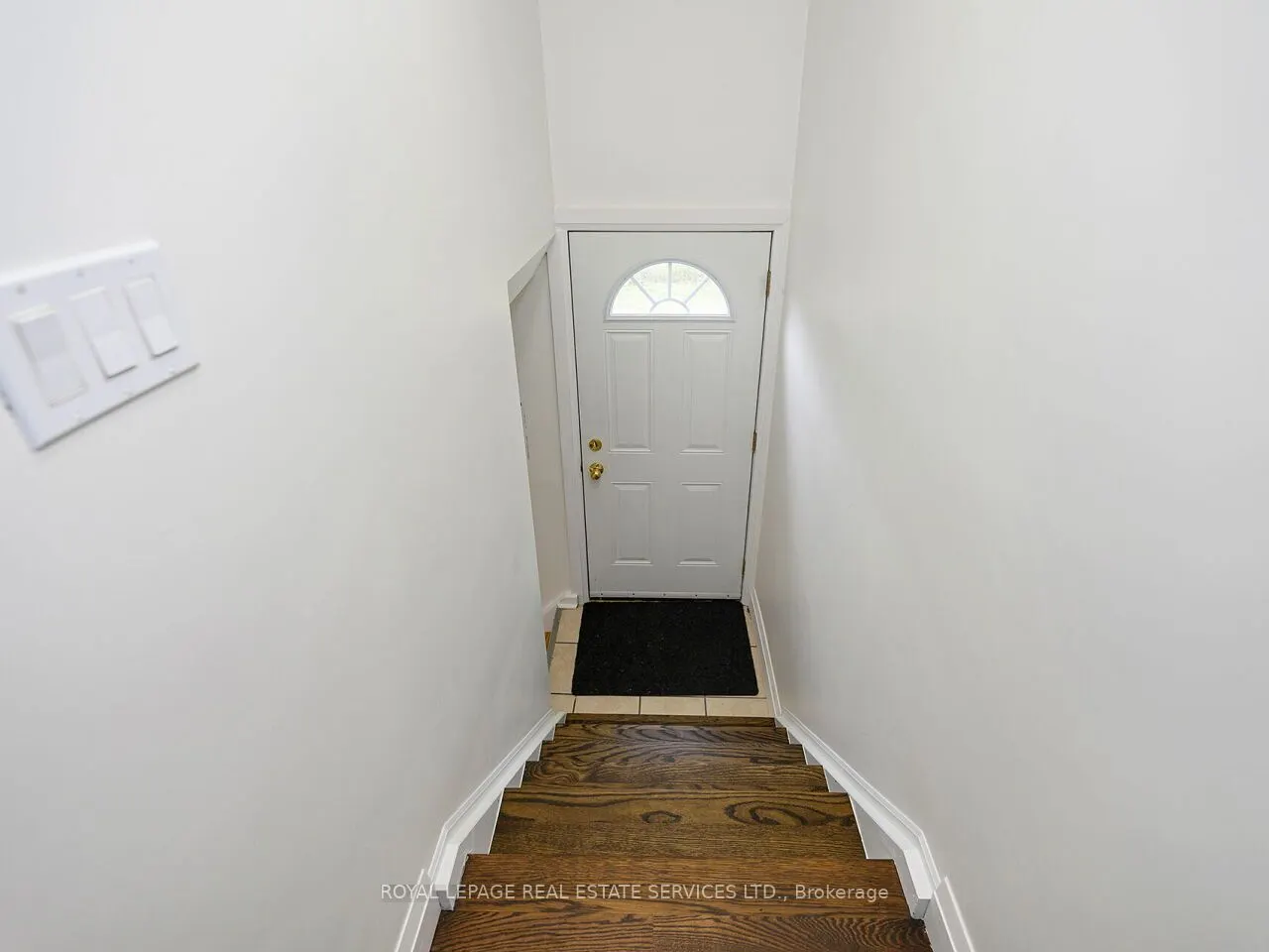 873 Sixth Street