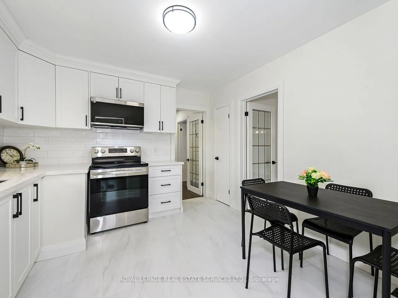873 Sixth Street