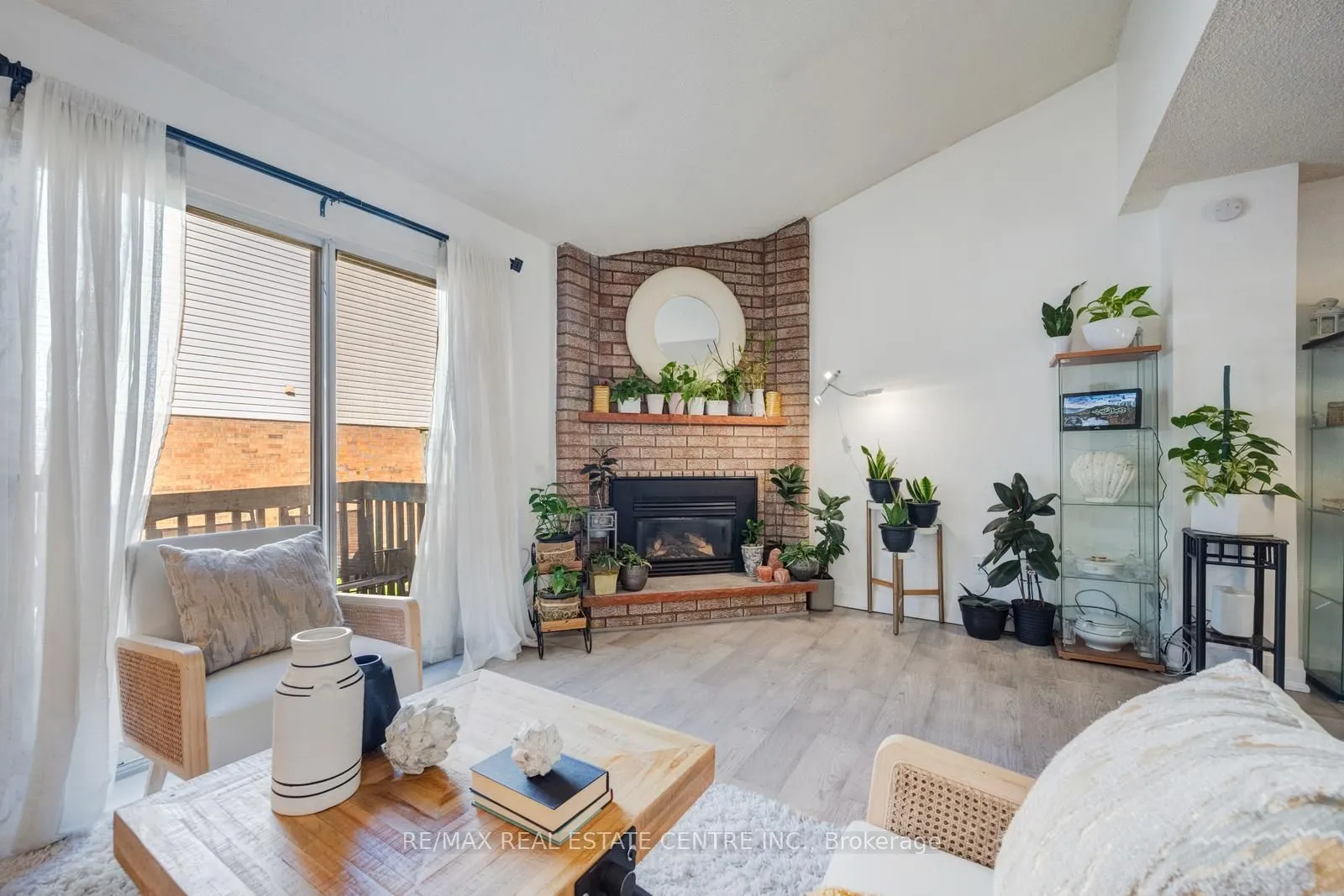 5020 Delaware Drive #25