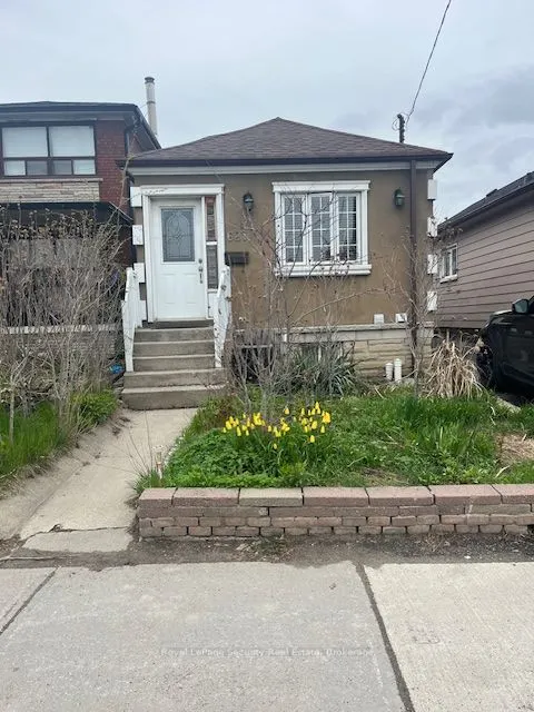 627 Caledonia Road