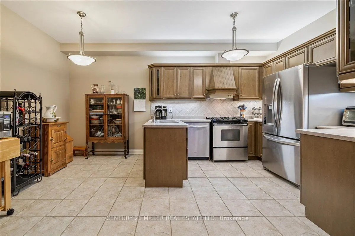 1019 North Shore Boulevard #8