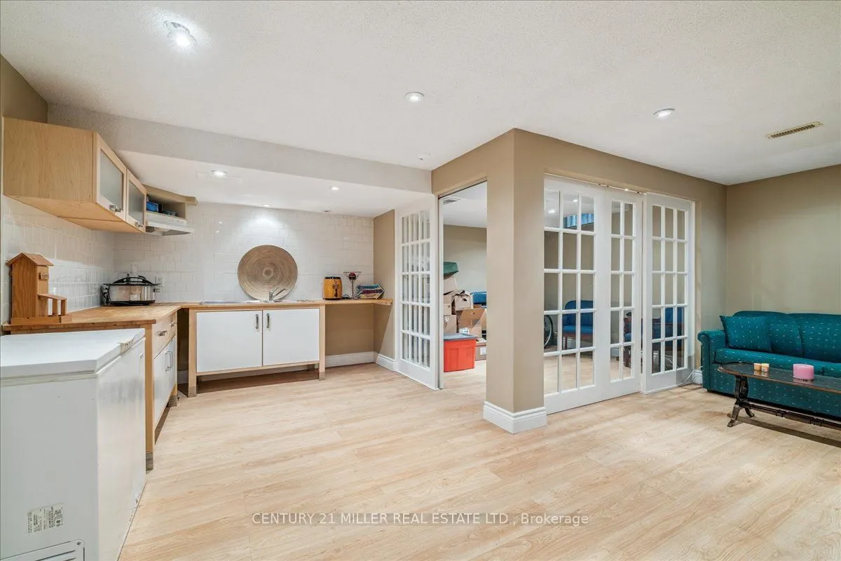 1019 North Shore Boulevard #8