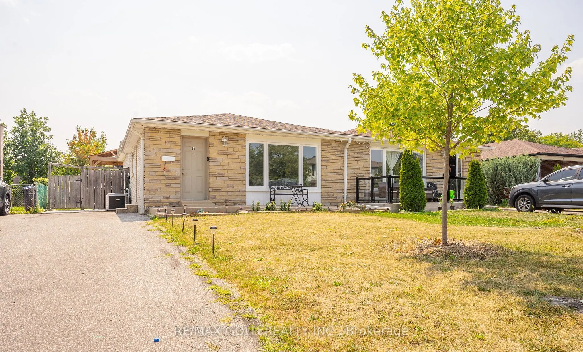 51 Davenport Crescent