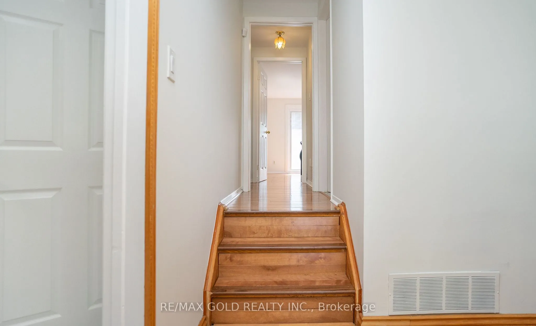 51 Davenport Crescent