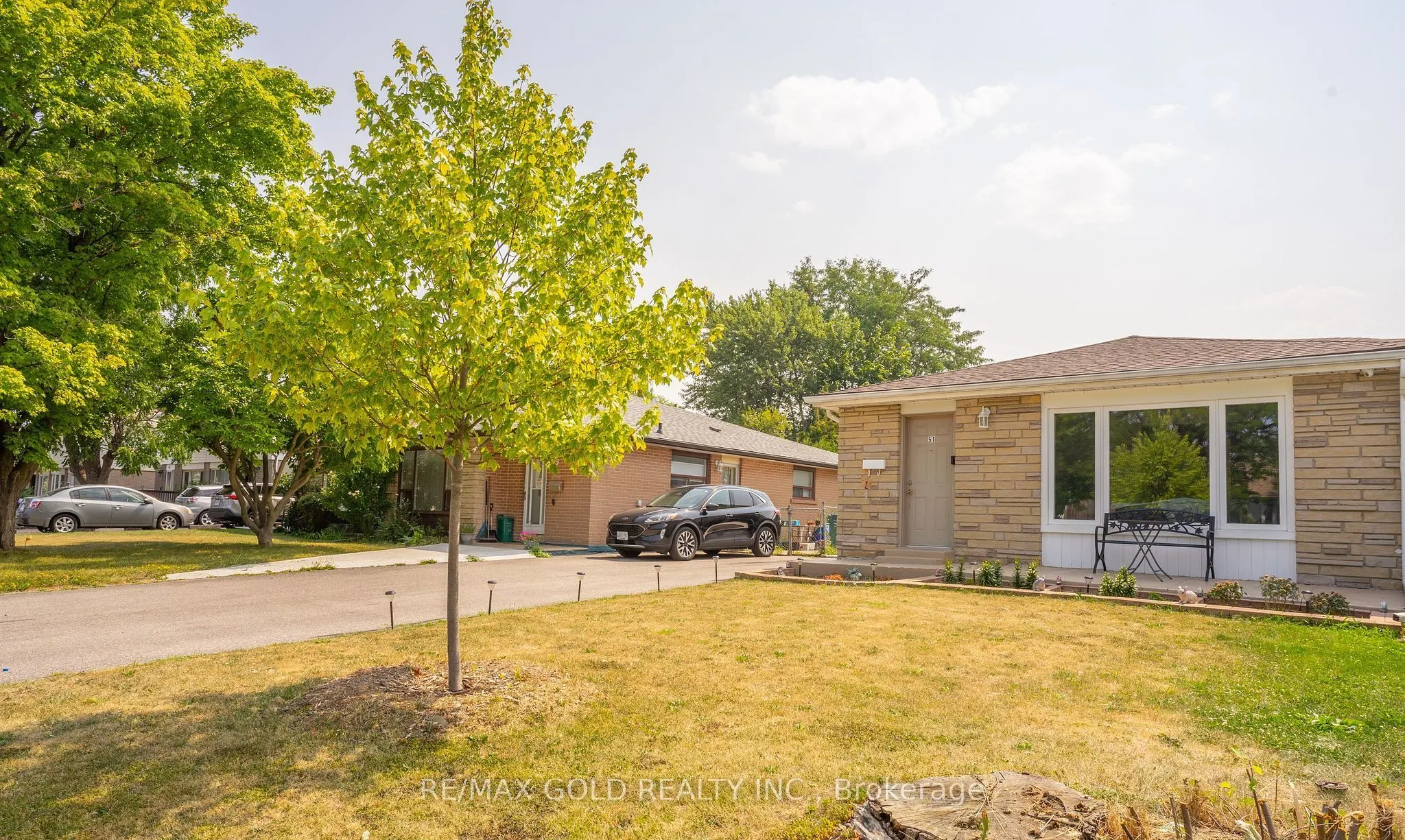 51 Davenport Crescent