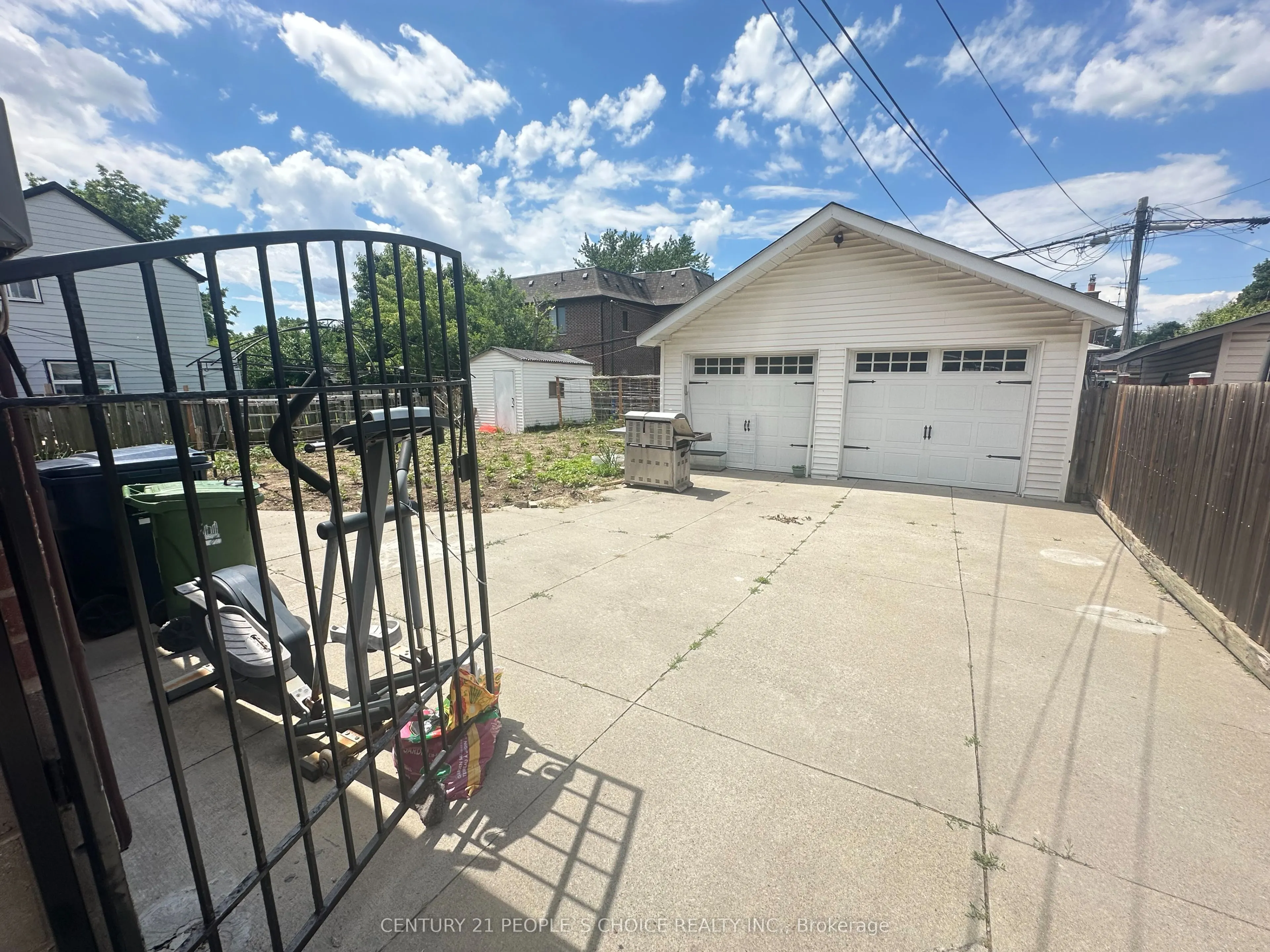 2864 Weston Road