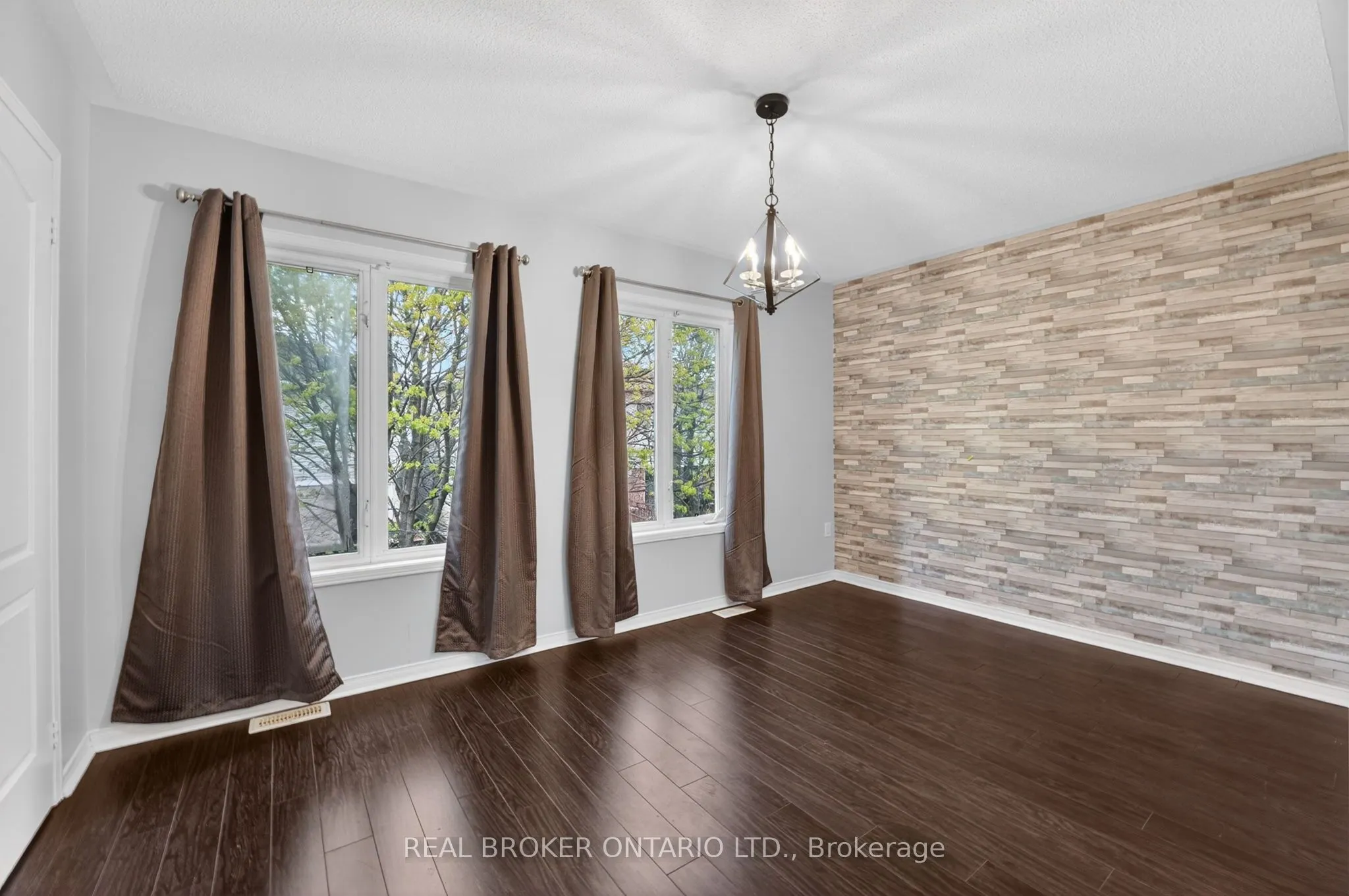 5985 Creditview Road #8